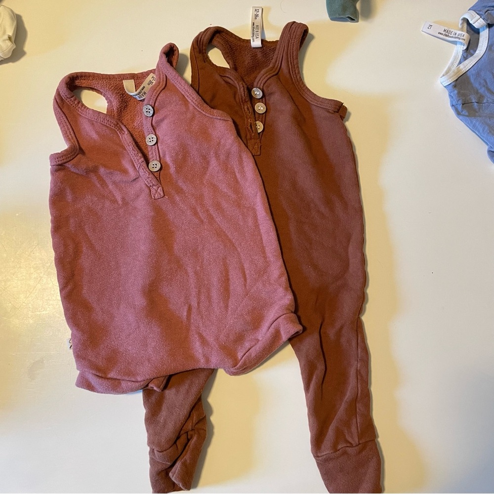 Childhoods jumpers bundle size 12-18 months
